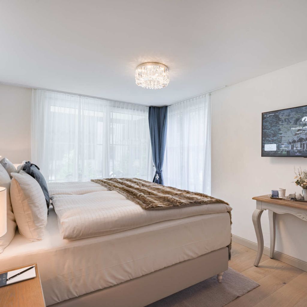 Etoile Standard Double Room