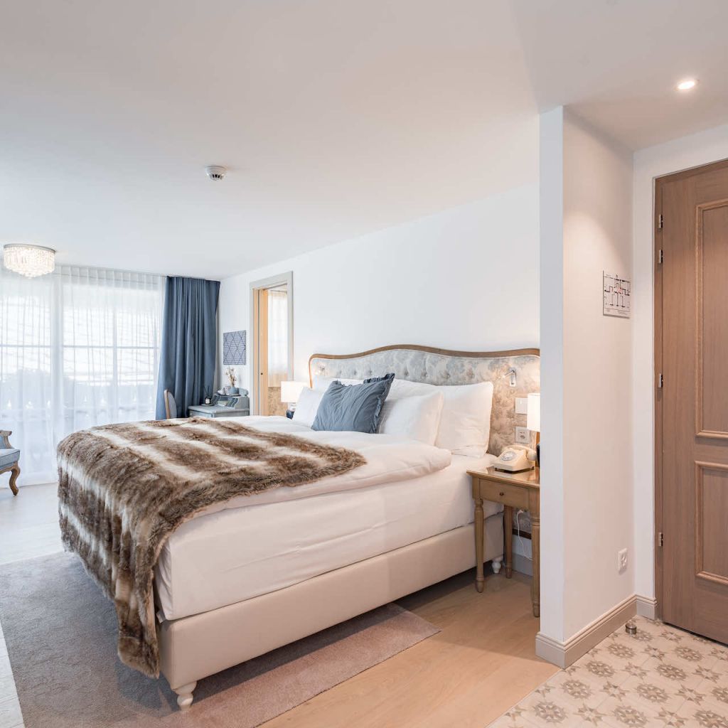 Etoile Premier Room